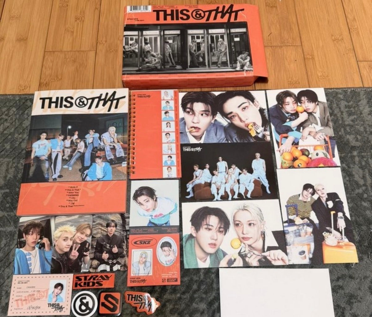 Stray Kids – THIS & THAT CD (Orange Box)